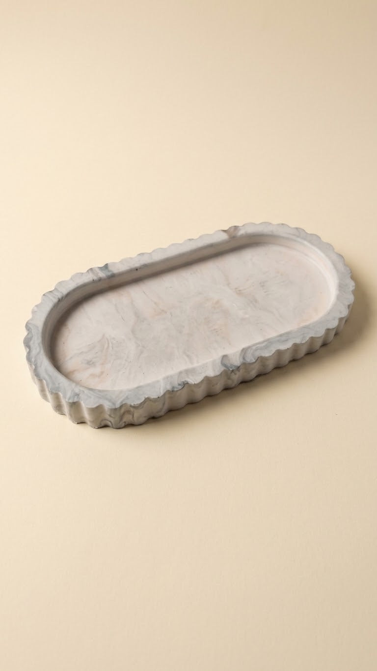 Eco resin Ribbed edge Oval tray, home decor, gifts, minimalistic design