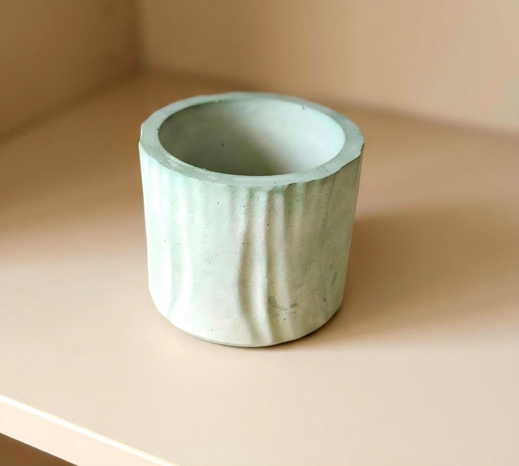 Eco resin indoor planter, ideal for succulent plants