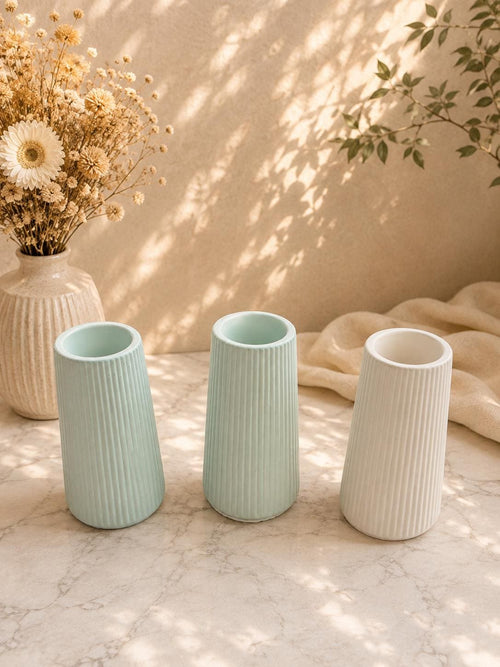 Eco resin vase