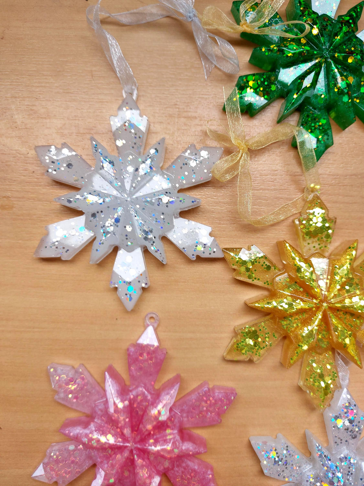 Resin Christmas tree decorations, pack of 2, choose colours, sparkle, glitter