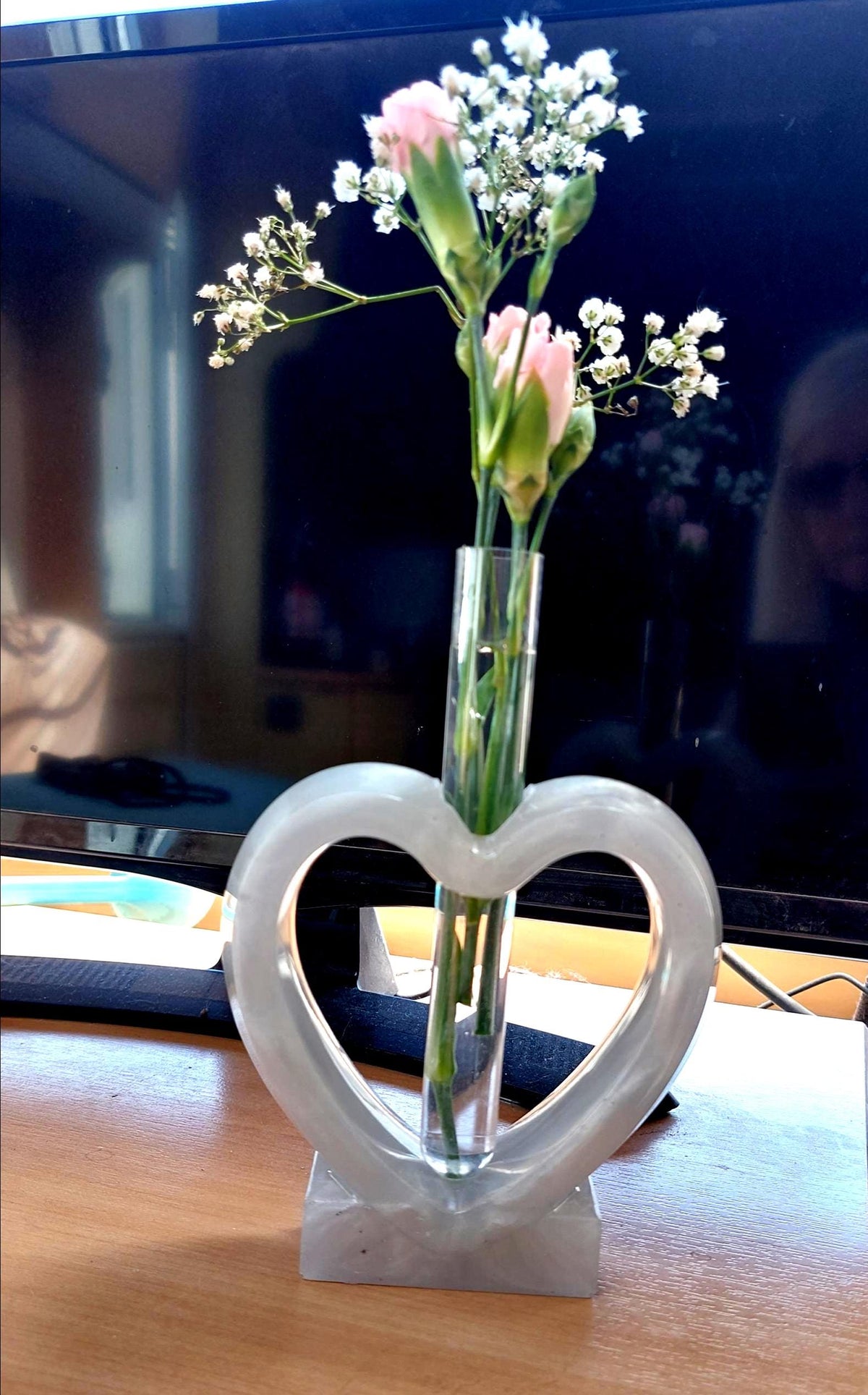 Handcrafted resin White heart vase, Bud Flower Holder,