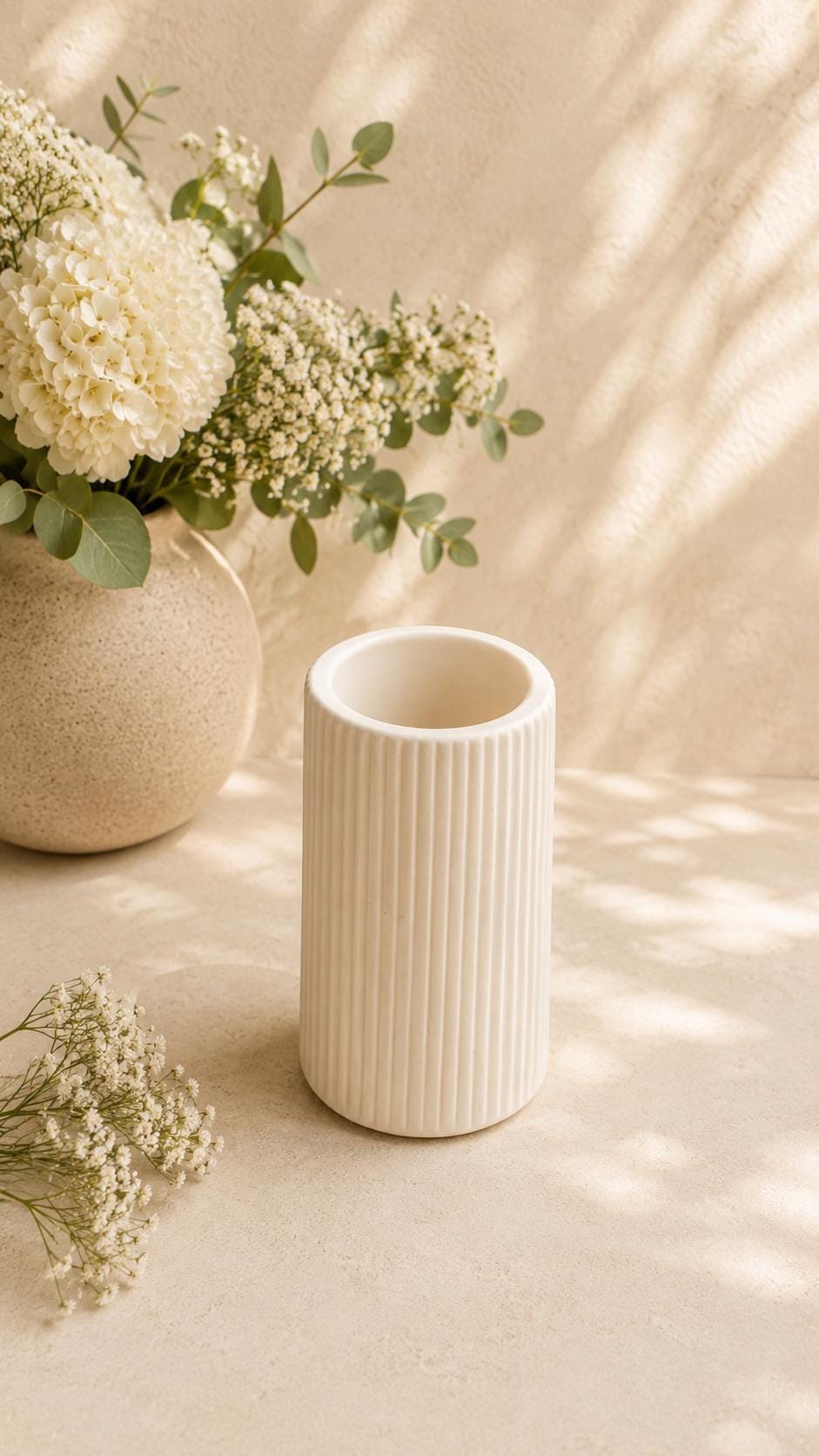 Eco resin vase