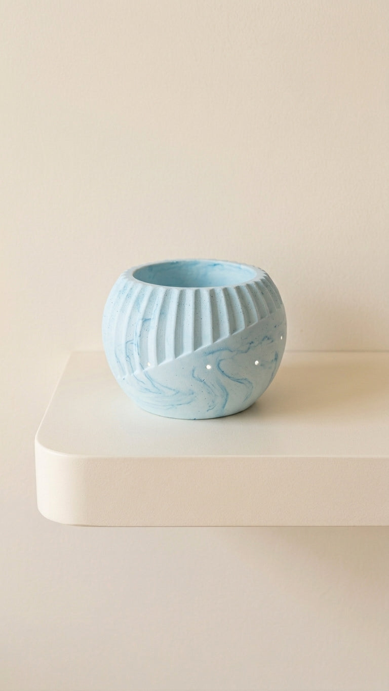Eco resin indoor planter, succulent planter