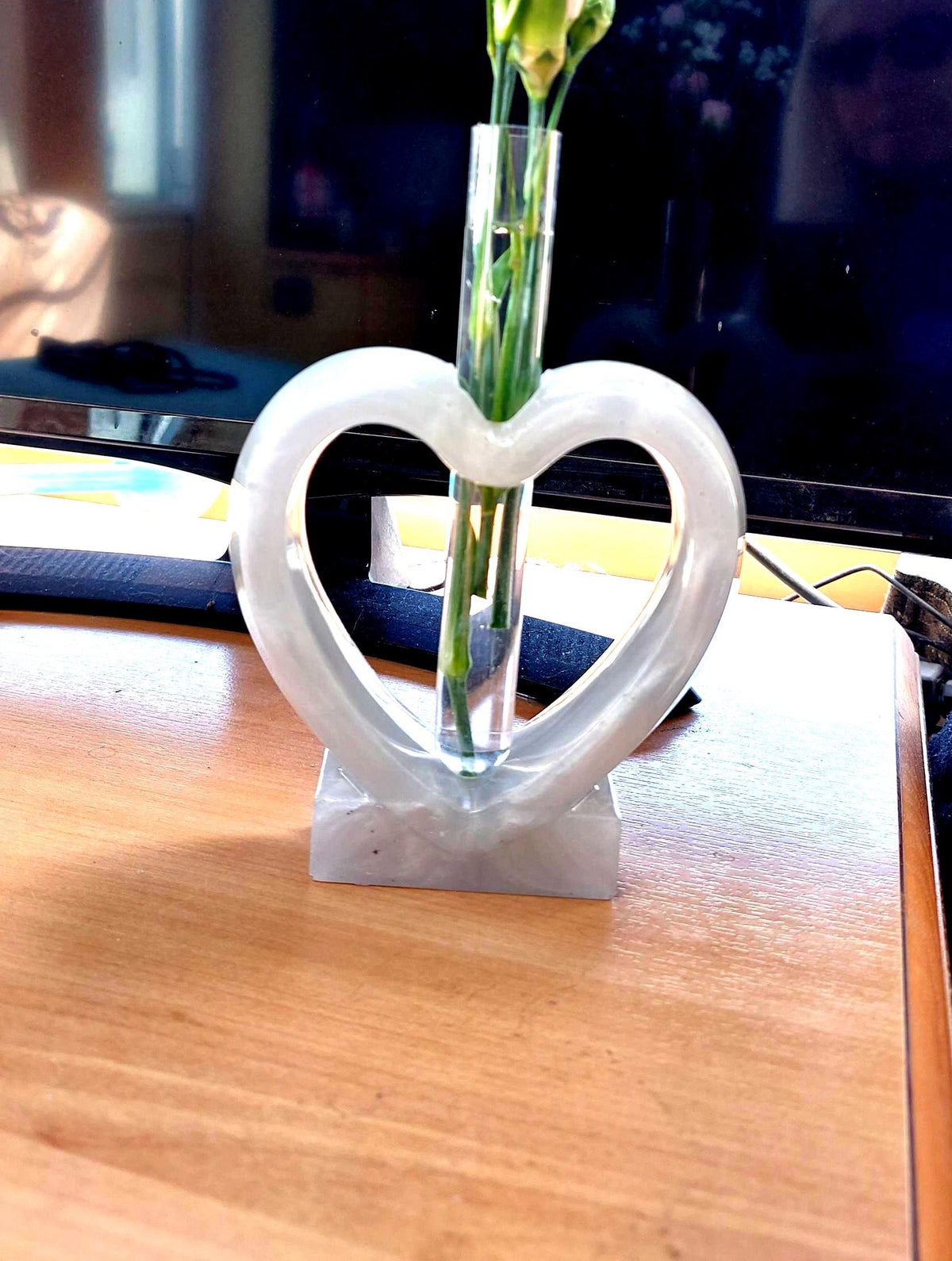Handcrafted resin White heart vase, Bud Flower Holder,